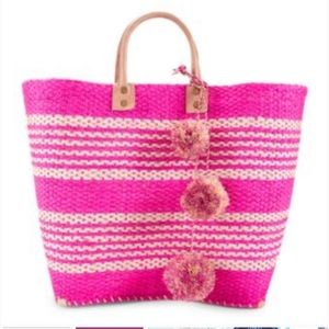 Mar Y Sol handmade raffia tote